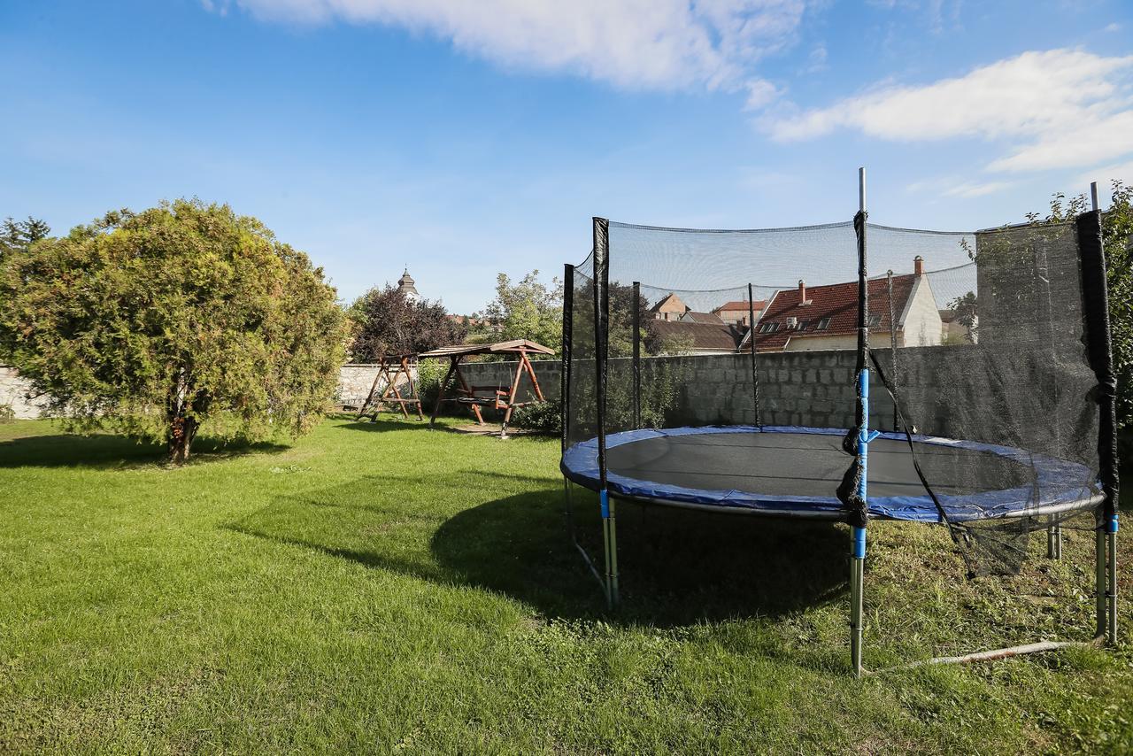 Eletfa Vendeghaz Hotel Eger Bagian luar foto